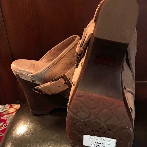 💋💋SOLD 💋💋UGG NATALEE PLATFORM MULES - Picture 4 of 7